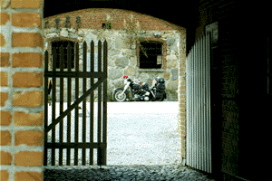 Sweden6.gif (30582 Byte)