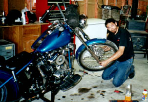 Bobsgarage.jpg (26324 Byte)